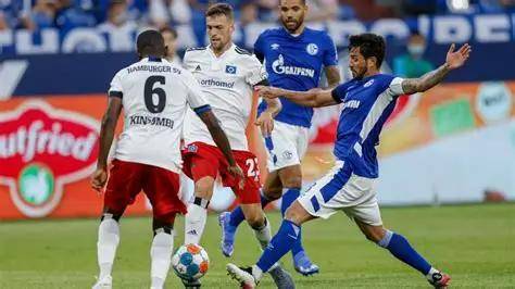 在众多竞争 在众多竞争